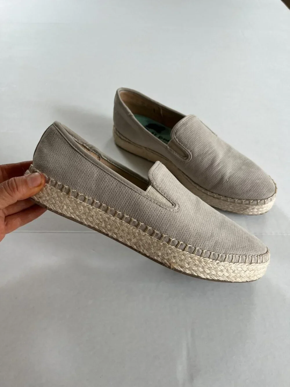Dr. Scholl's Sz 8 Beige Slip On Far Out Oyster Espadrille Loafers Micro Suede Sh